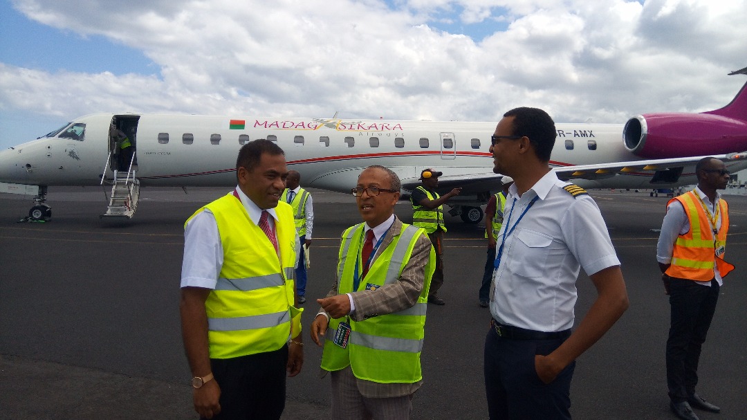 Transport aérien / Vol inaugural d’Air Madagasikara à Moroni
